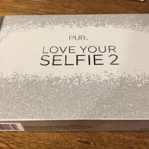 Pur Love Your Selfie 2 eyeshadow palette